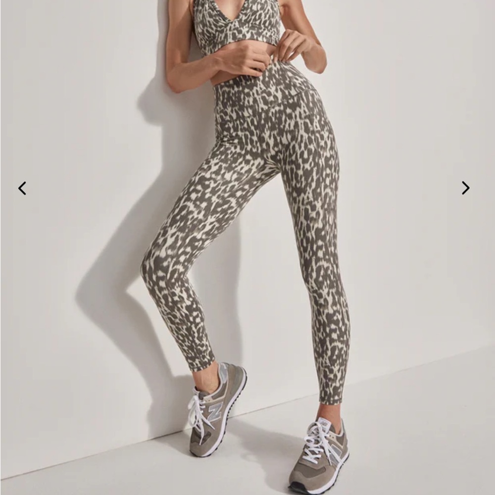 Varley Leggings Cheetah Design Size Medium